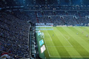 德天空独家，巴萨锁定斯图加特中场施蒂勒，球员倾向留队延续稳定生涯