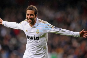 勇士管理层明确表态，拒绝在库明加交易中送出穆迪，年轻侧翼被视为未来核心